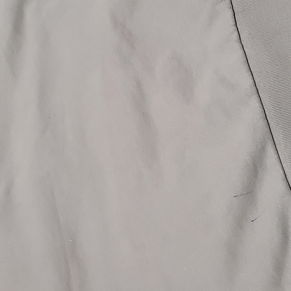 Pangaia Crewneck Sweatshirt Size Large - Picture 9 of 9